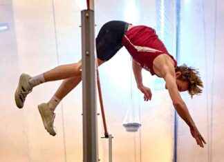 Keating Wins Boys Pole Vault Title at 2025 Indoor Meet keating-wins-boys-pole-vault-title-at-2025-ndoor-meet