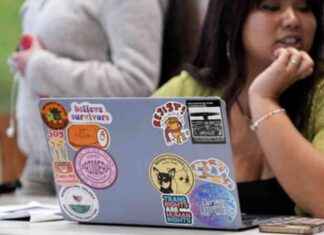 Navigating DEI Challenges in University Campus Settings navigating-de-challenges-in-university-campus-settings