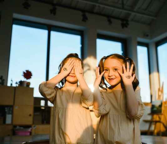 Conjoined Twins Abby And Brittany Sad News