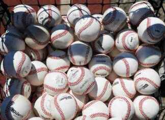 Glen Ridge Tops Belleville in Sixth-Inning Rally – Tournament Recap glen-ridge-tops-belleville-in-sixth-nning-rally-tournament-recap