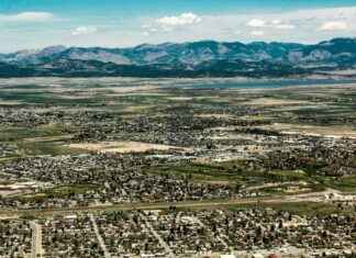 Huey Lewis & The News: Do You Believe In Love Huey Lewis & The News: Do You Believe In Love