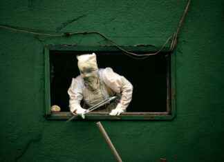 What Is The Sad News About Kathy Bates What Is The Sad News About Kathy Bates