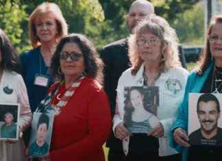 Angel moms celebrate Trump’s White House justice crusade angel-moms-celebrate-trumps-white-house-justice-crusade