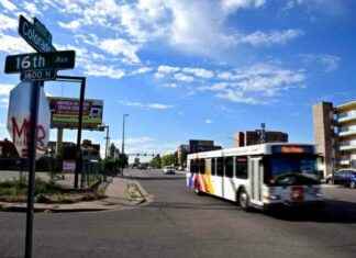 Serious Injuries in Denver RTD Bus Crash serious-njuries-in-denver-rtd-bus-crash