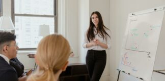 Entretech.org Insights: How Innovation Drives Business Success