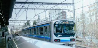 Design Considerations for Power Electronics in Transport and Infrastructure