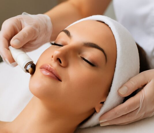 Revitalize Your Glow: Top Destinations for Advanced Skin Renewal Treatments Revitalize Your Glow: Top Destinations for Advanced Skin Renewal Treatments